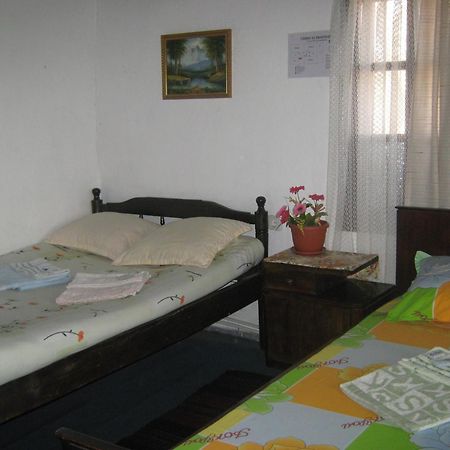 The Old House Guest House Obedinenie Rom bilde